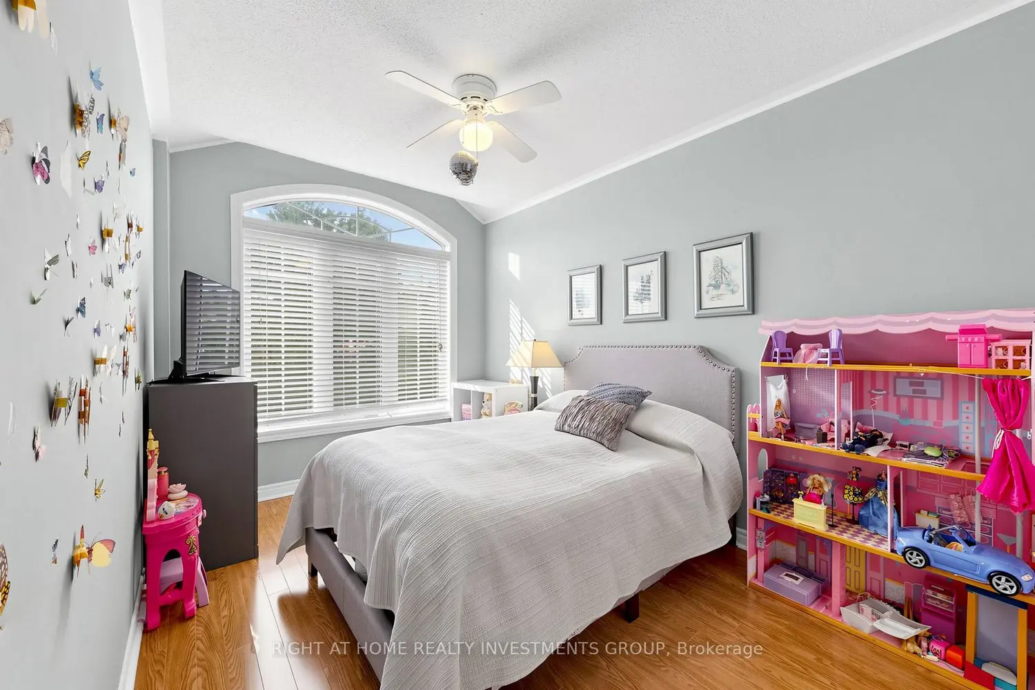 Additional image 10 of 48 Idyllwood Avenue