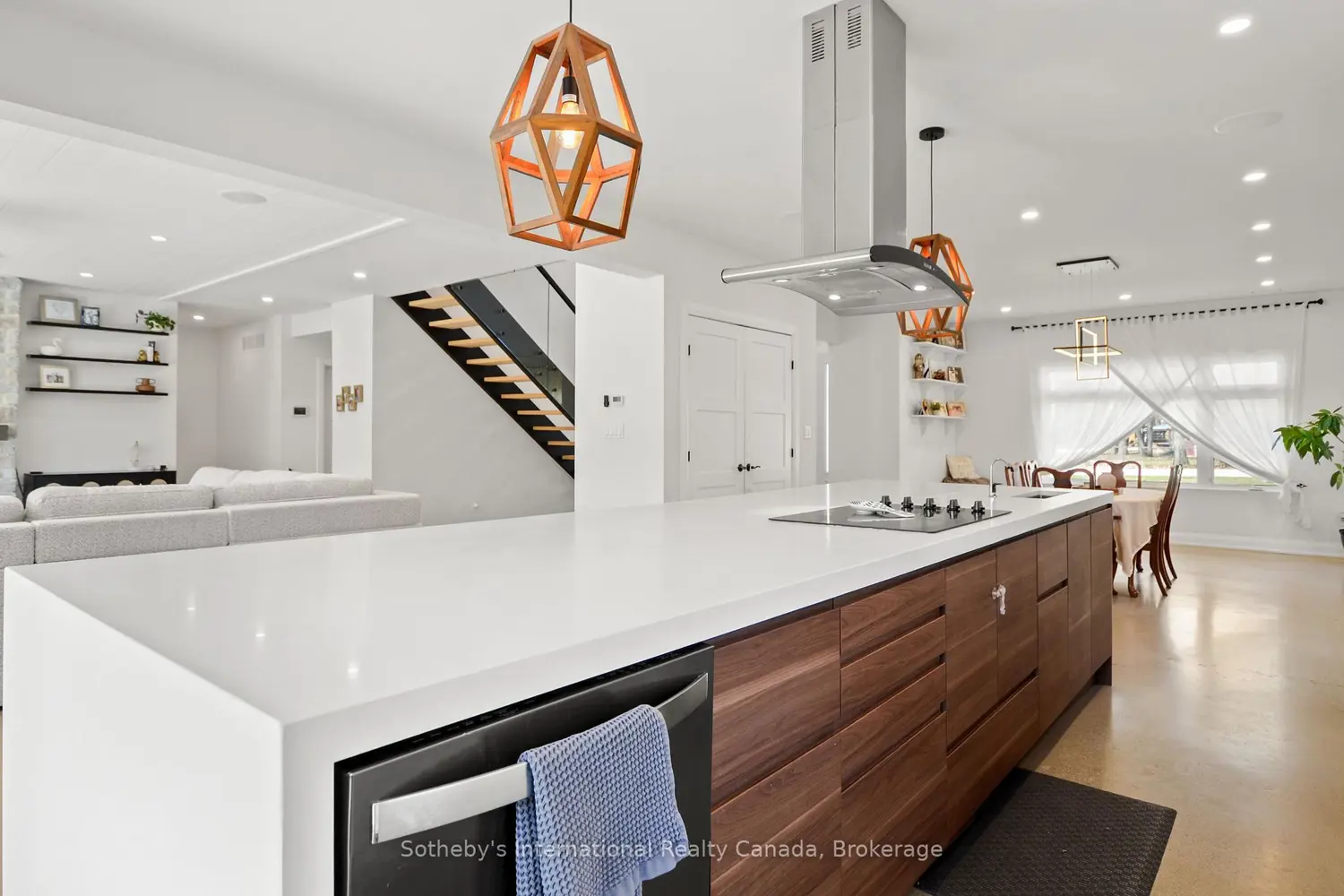 Additional image 5 of 71 Oak Lea Boulevard