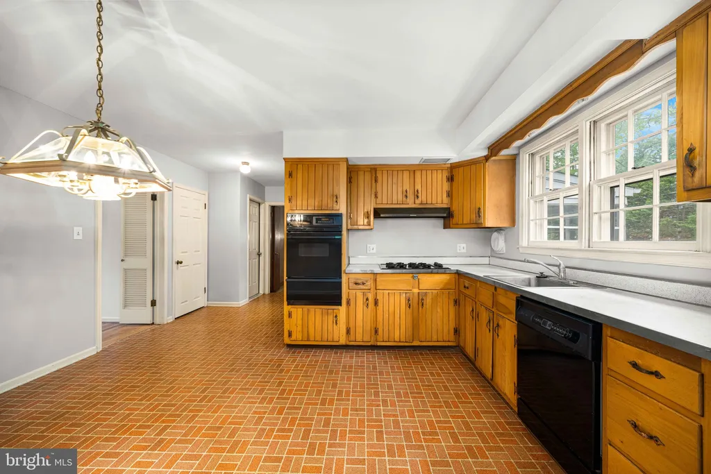 Additional image 12 of 711 Ashford Road, Wilmington, DE 19803