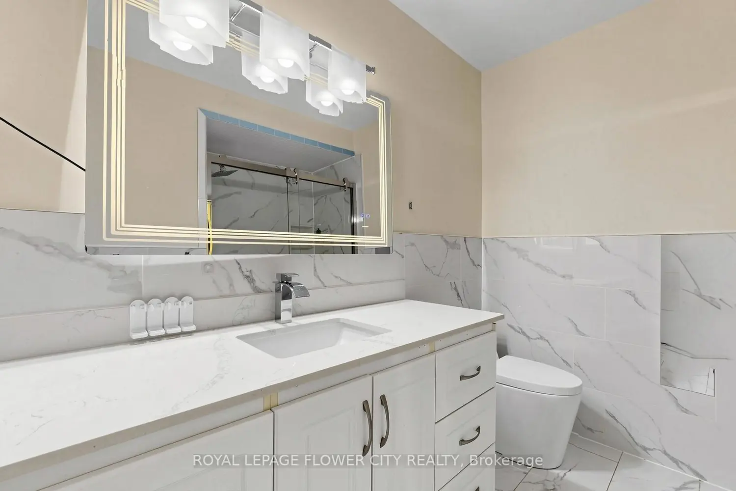 Additional image 6 of 307 Royal Salisbury Way