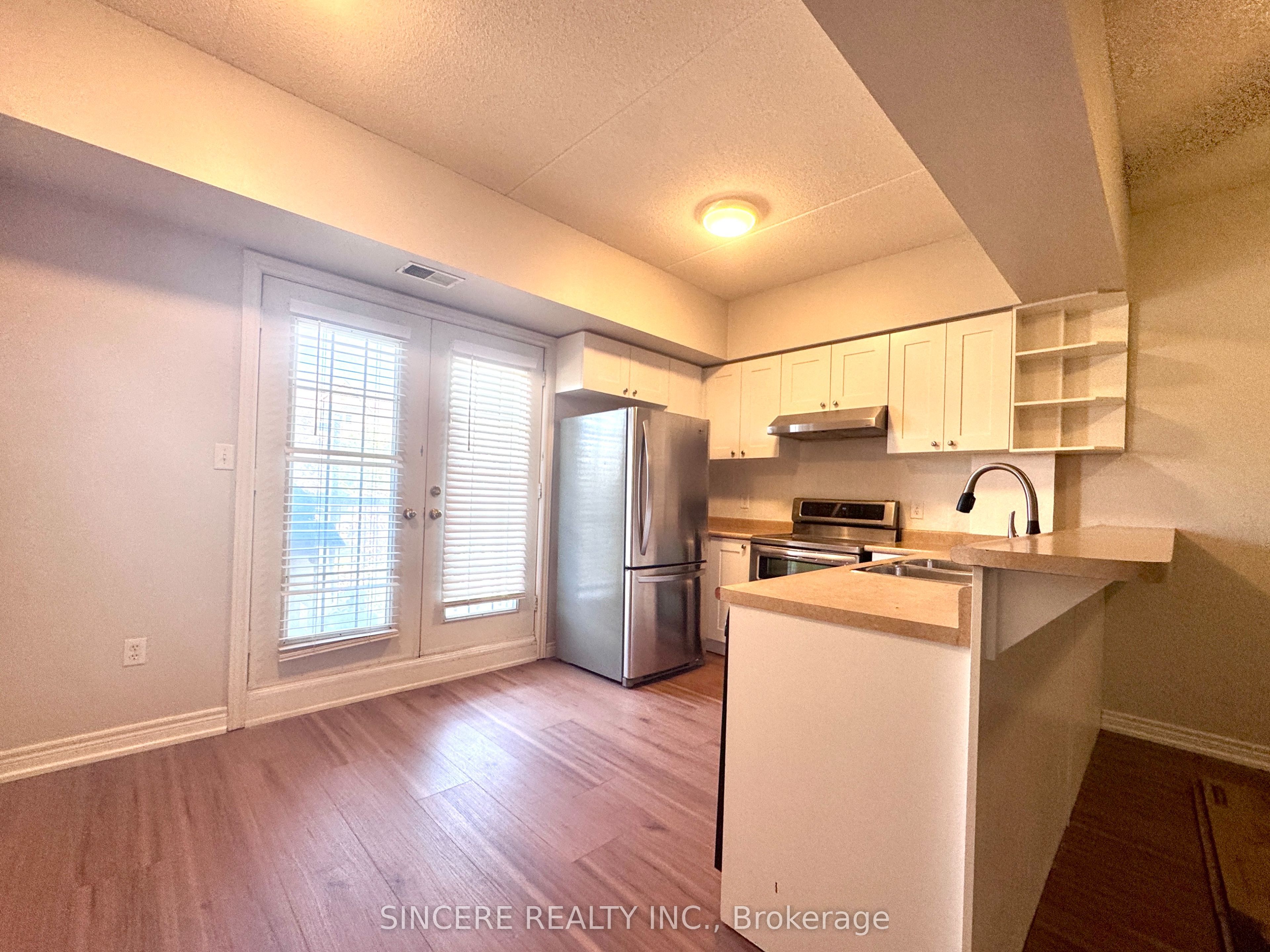Additional image 4 of 211-4006 Kilmer Drive, Burlington, ON, L7M 4W4