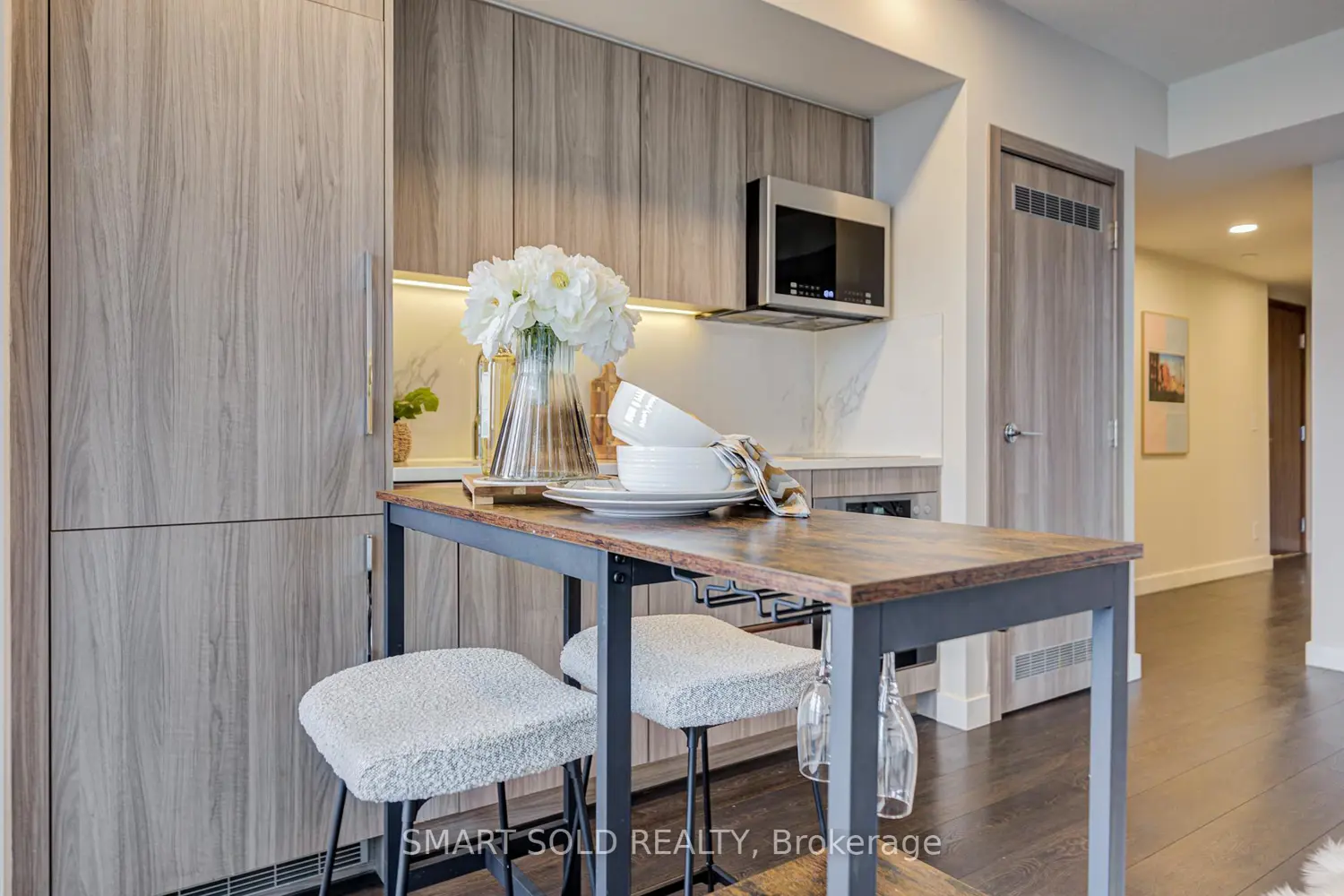 38 Widmer Street 2507 photo 5