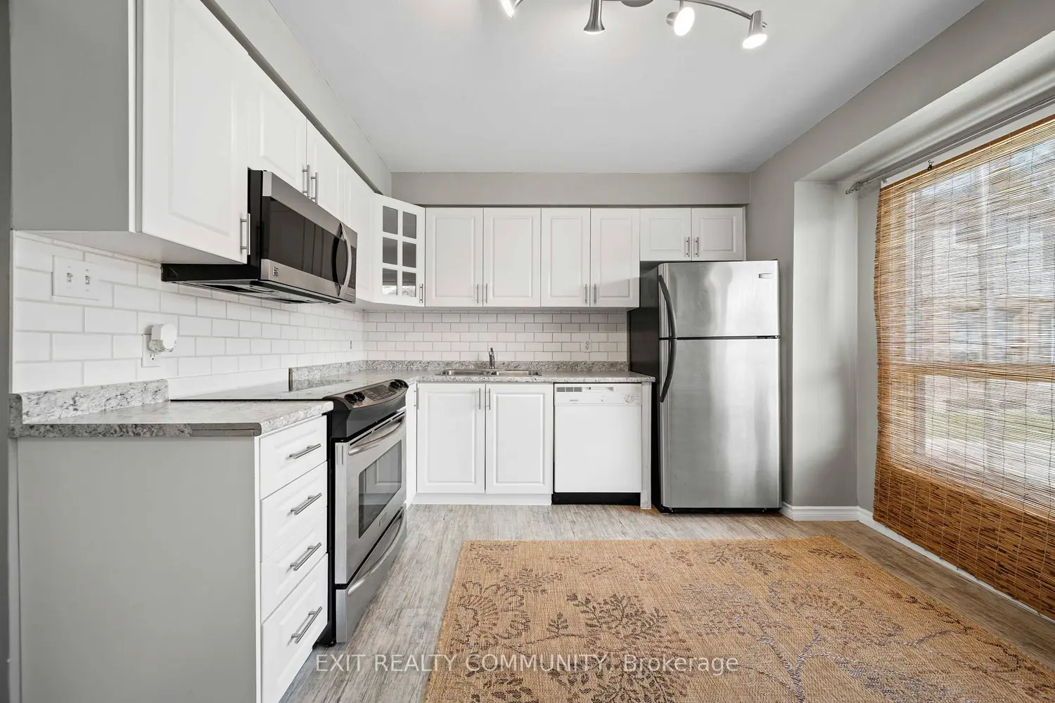 Additional image 4 of 595 Third Street 32