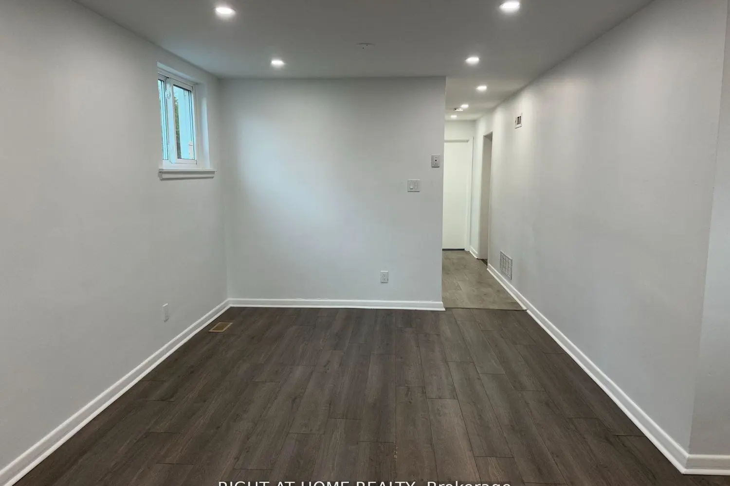 Additional image 5 of 606 Lansdowne Drive