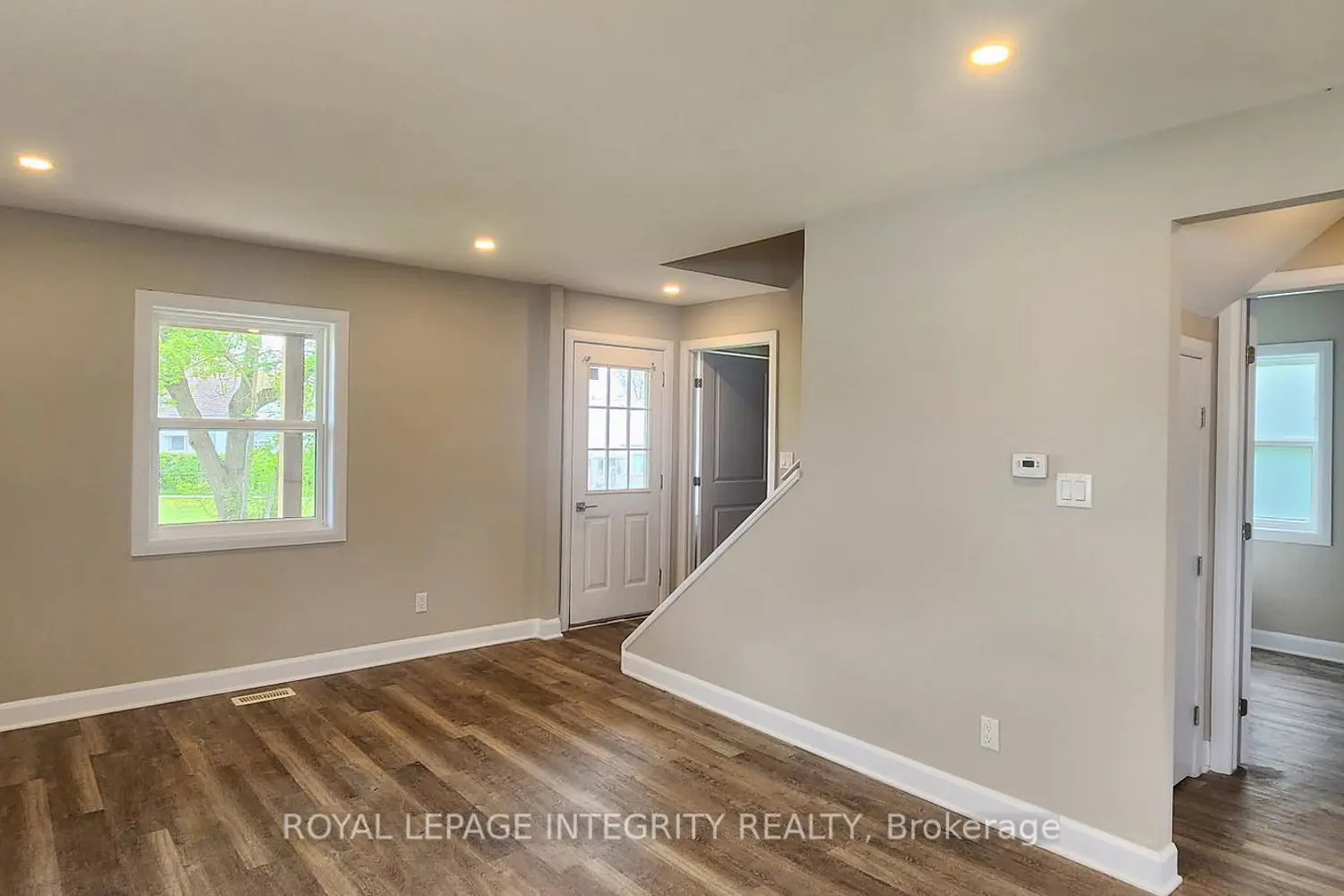 Additional image 11 of 17 Roosevelt Drive