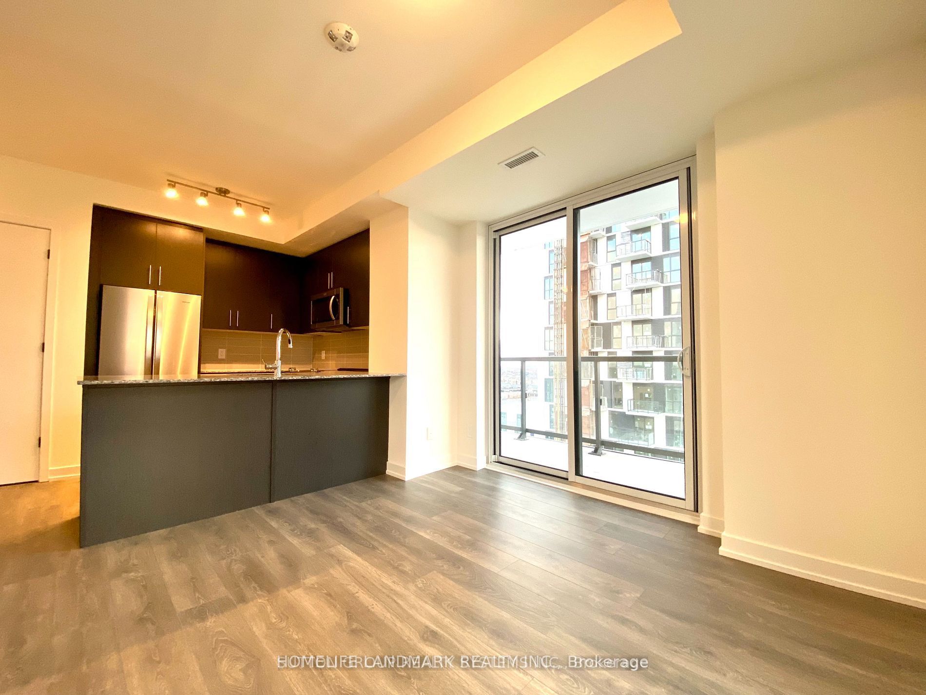 Additional image 6 of 1203-345 Wheat Boom Drive, Oakville, ON, L6H 0R4