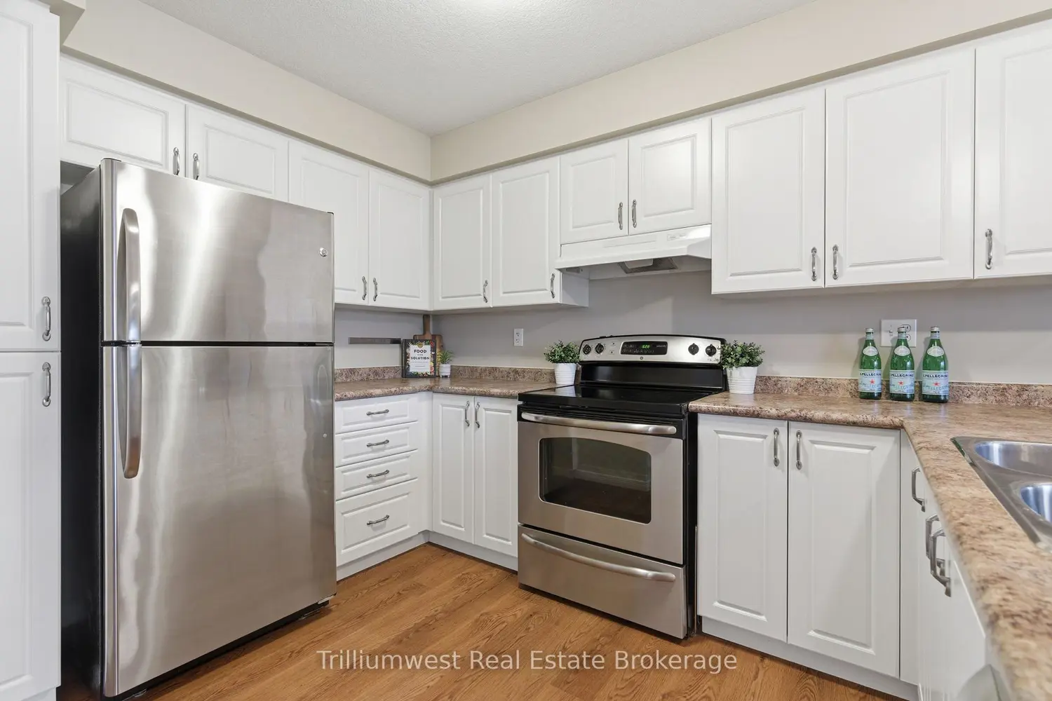 Additional image 3 of 7 Upper Mercer Street L42