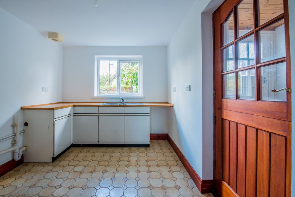 Additional image 11 of 3 bed property to rentTree Cottage, Saundersfoot SA69