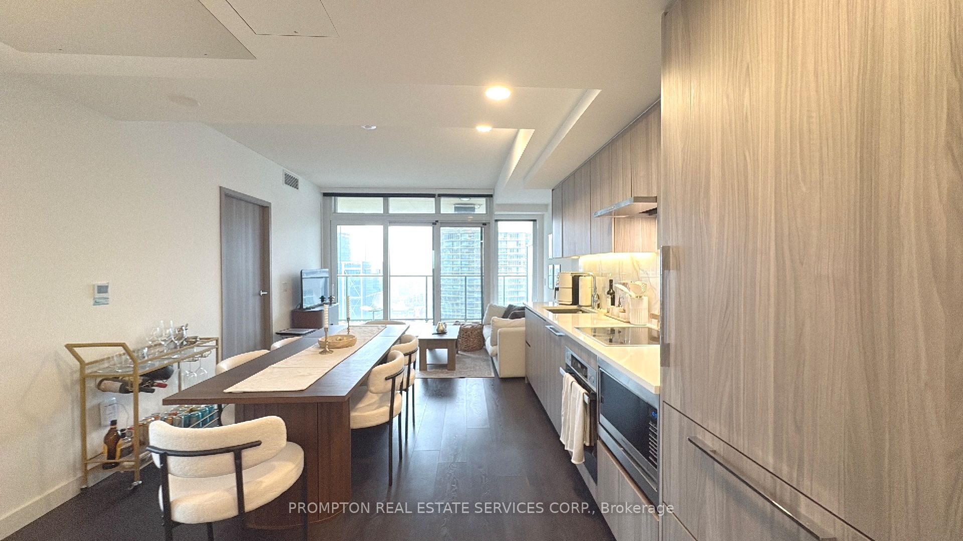 Additional image 5 of 3103-3 Concord Cityplace Way, Toronto, ON, M5V 0X4