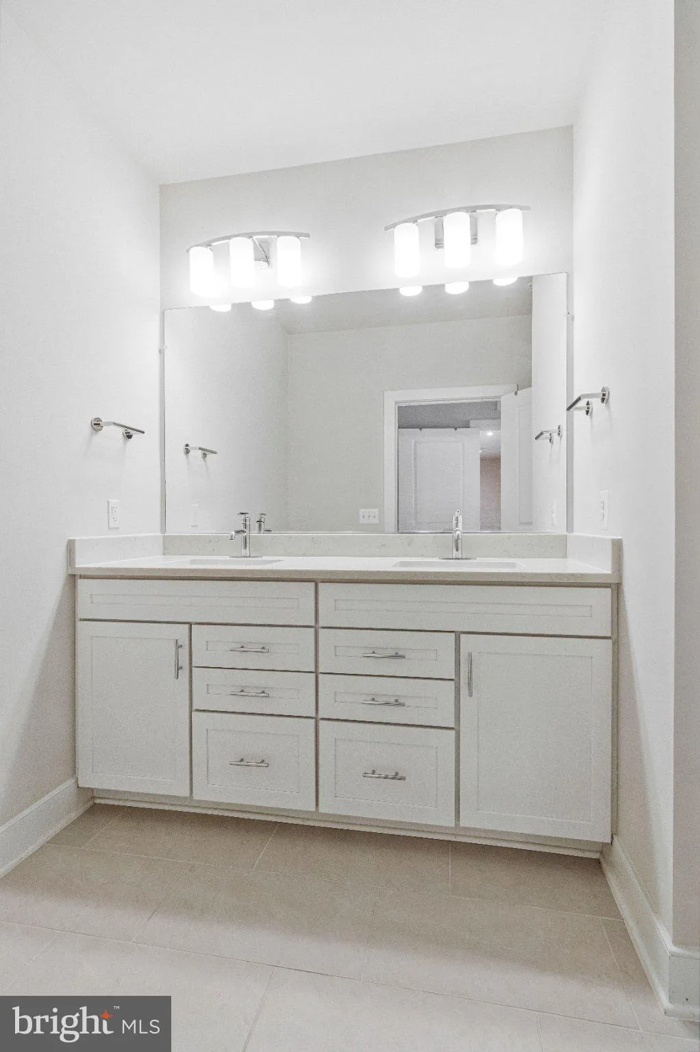 Additional image 50 of 102 Saint Ives Place, Oxon Hill, MD 20745