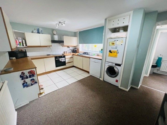 Additional image 2 of 3 bed property to rentChurchill Road, Stamford PE9