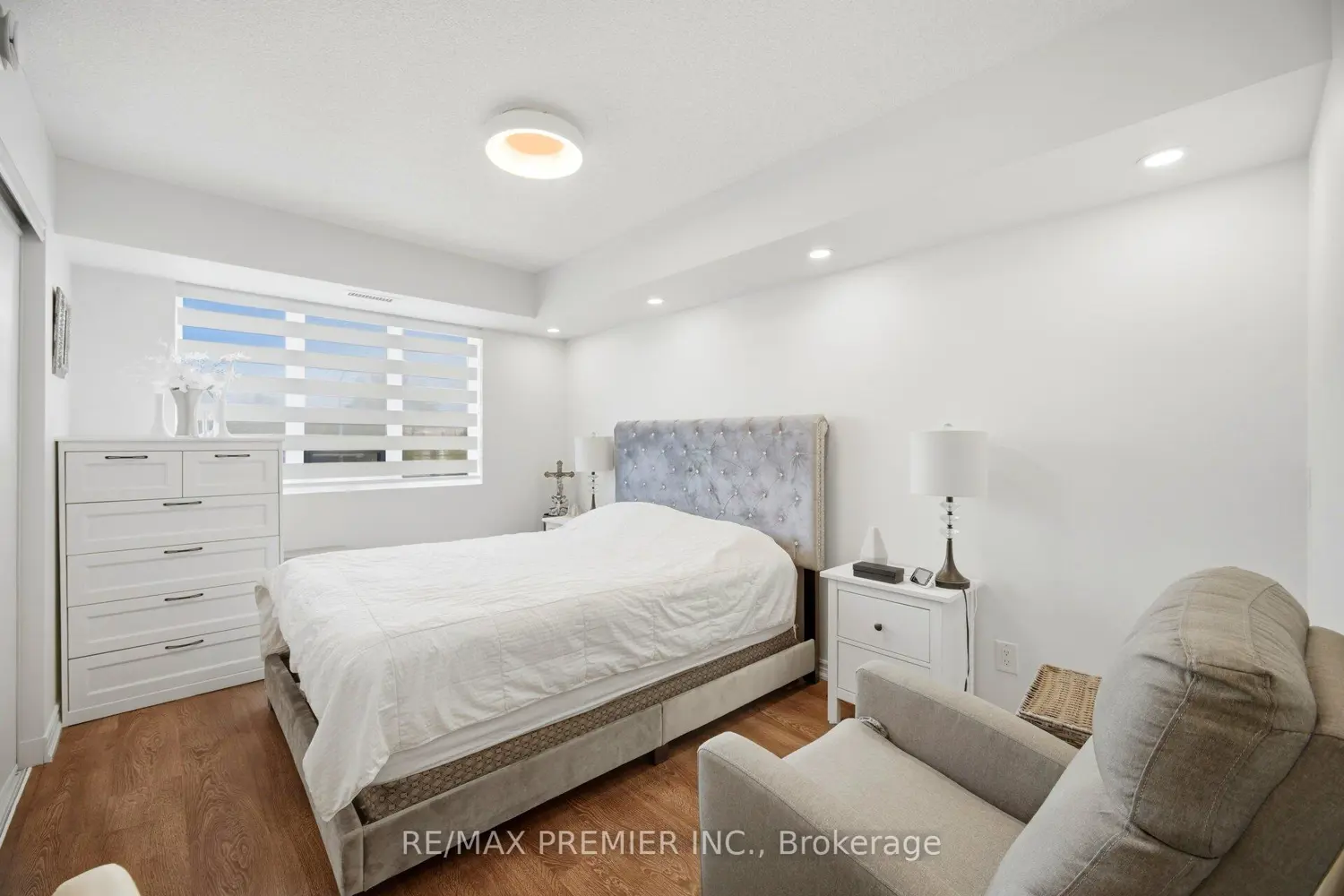 Additional image 15 of 7730 Kipling Avenue 203