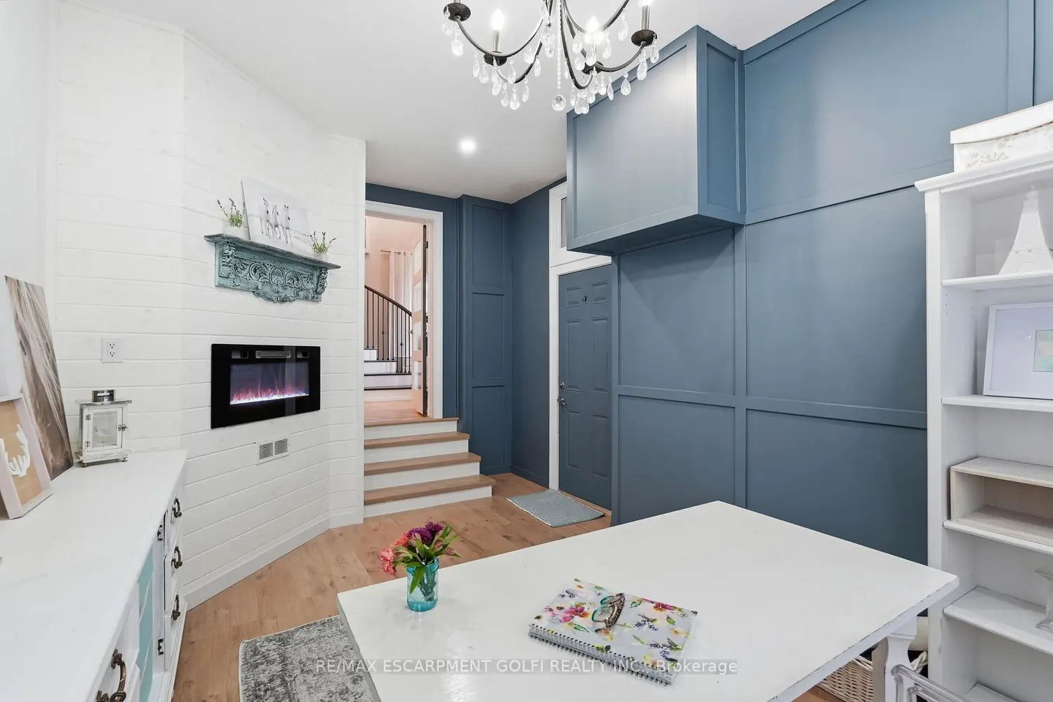Additional image 8 of 36 Pavilion Drive