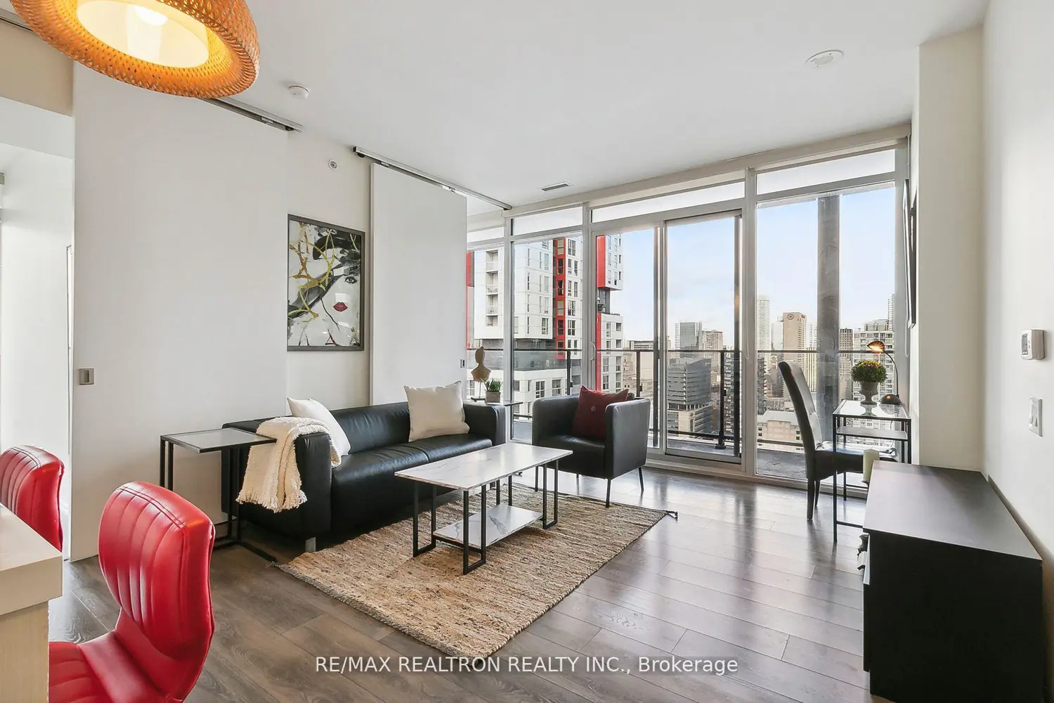 125 Peter Street 2708
