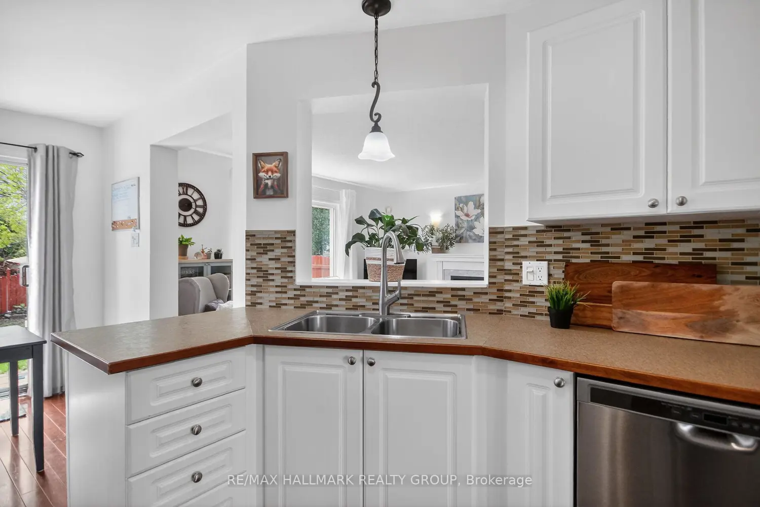 Additional image 3 of 48 Avonmore Crescent