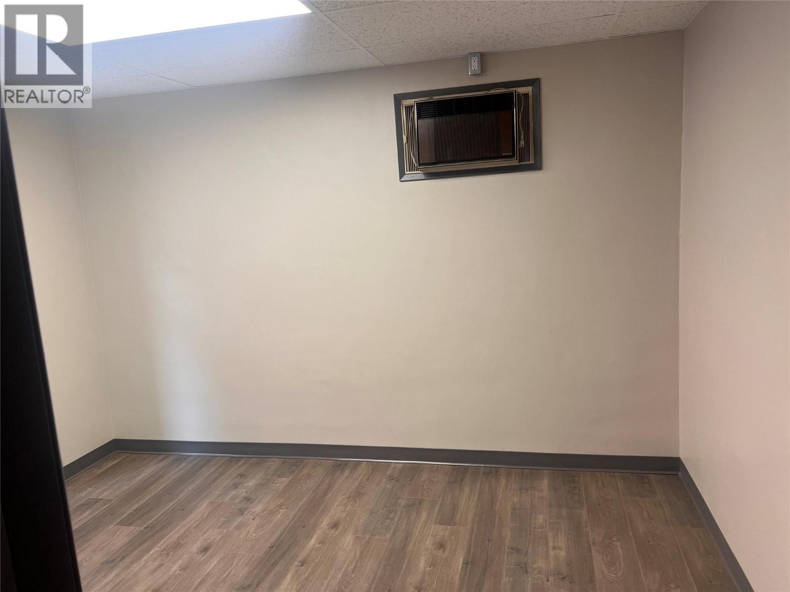 Additional image 4 of 8/9-237 6th Avenue, Kamloops, BC, V2C3R2