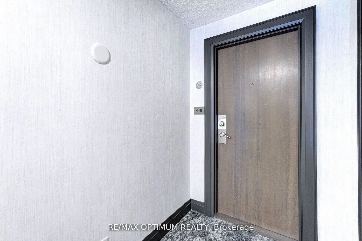185 Legion Road 416 photo 2