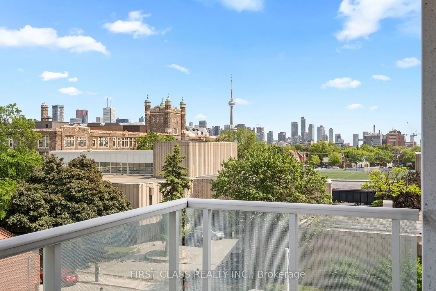 783 Bathurst Street 413 photo 2