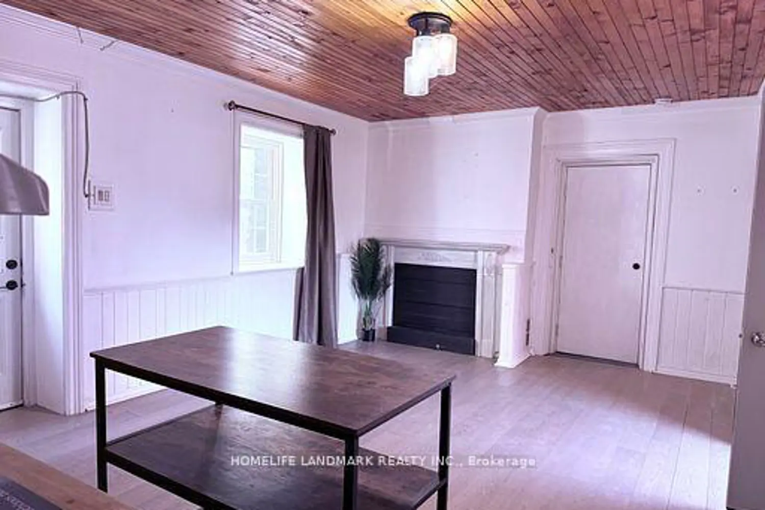 Additional image 10 of 2319 Wildwood Crescent