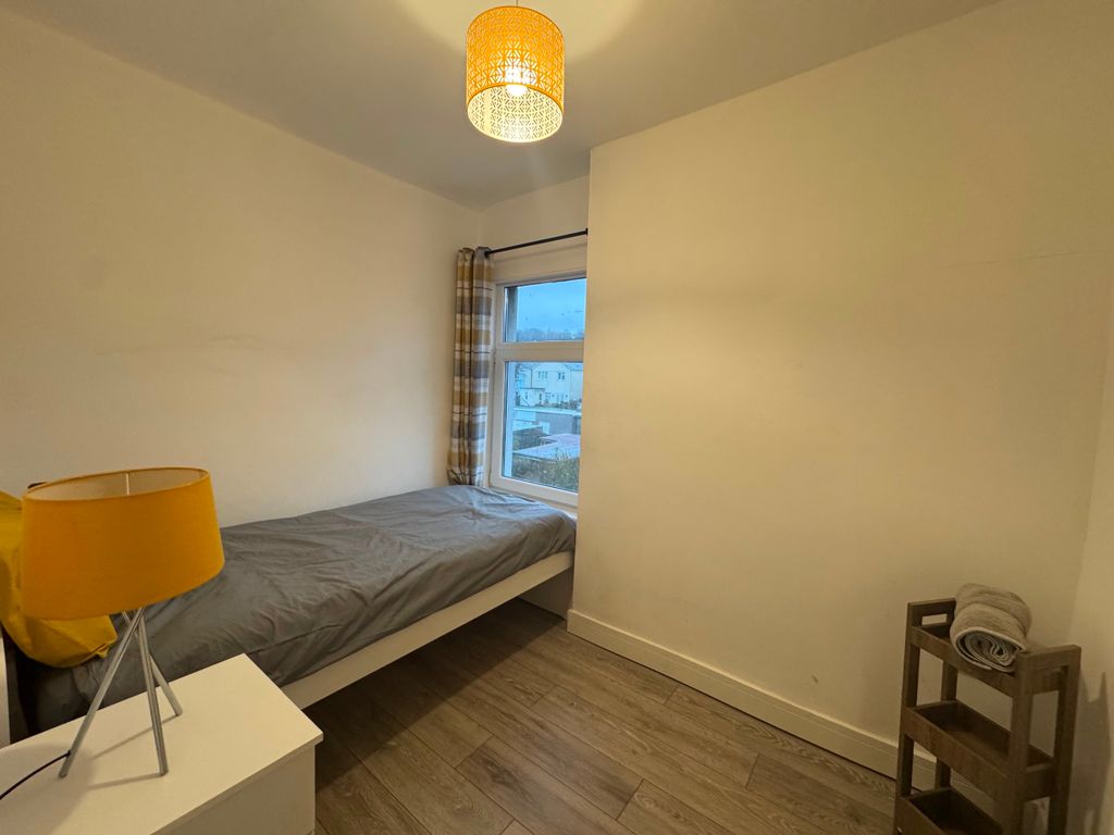 Additional image 16 of 4 bed terraced house to rentLeonard Street, Neath SA11