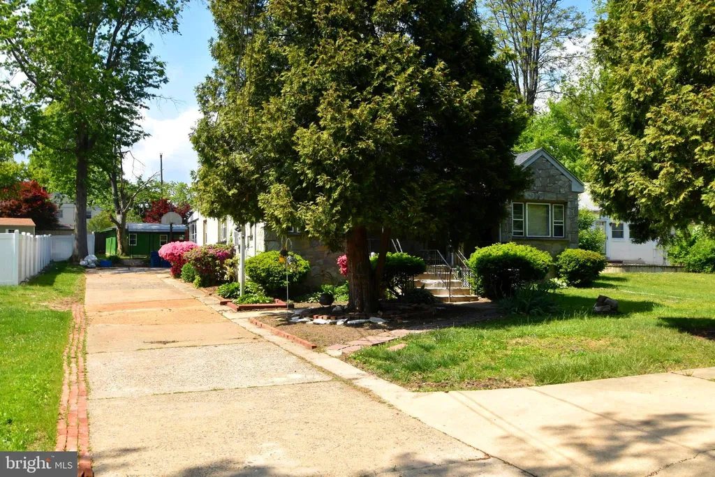 Additional image 2 of 2038 Marsh Road, Wilmington, DE 19810