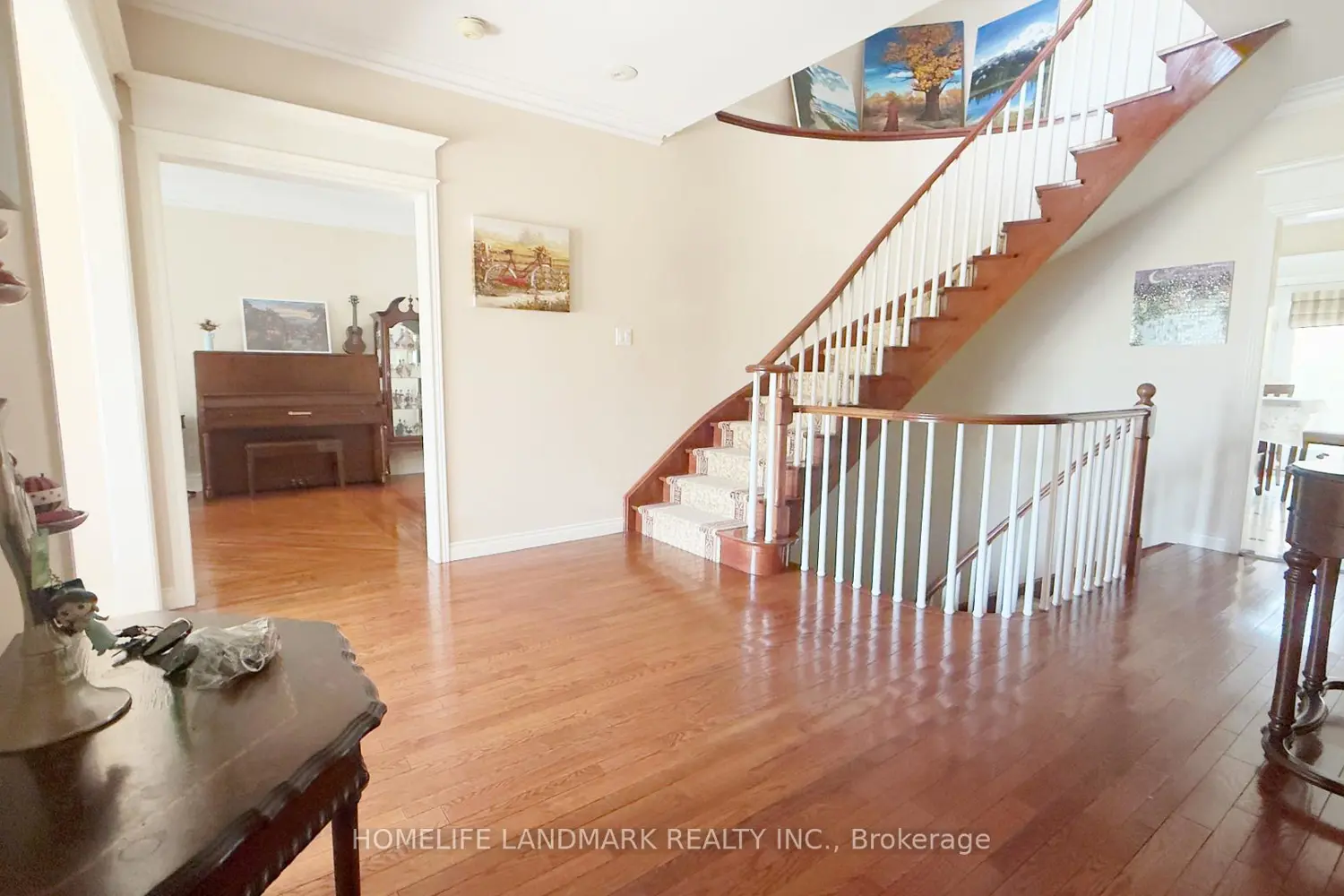 136 Worth Boulevard