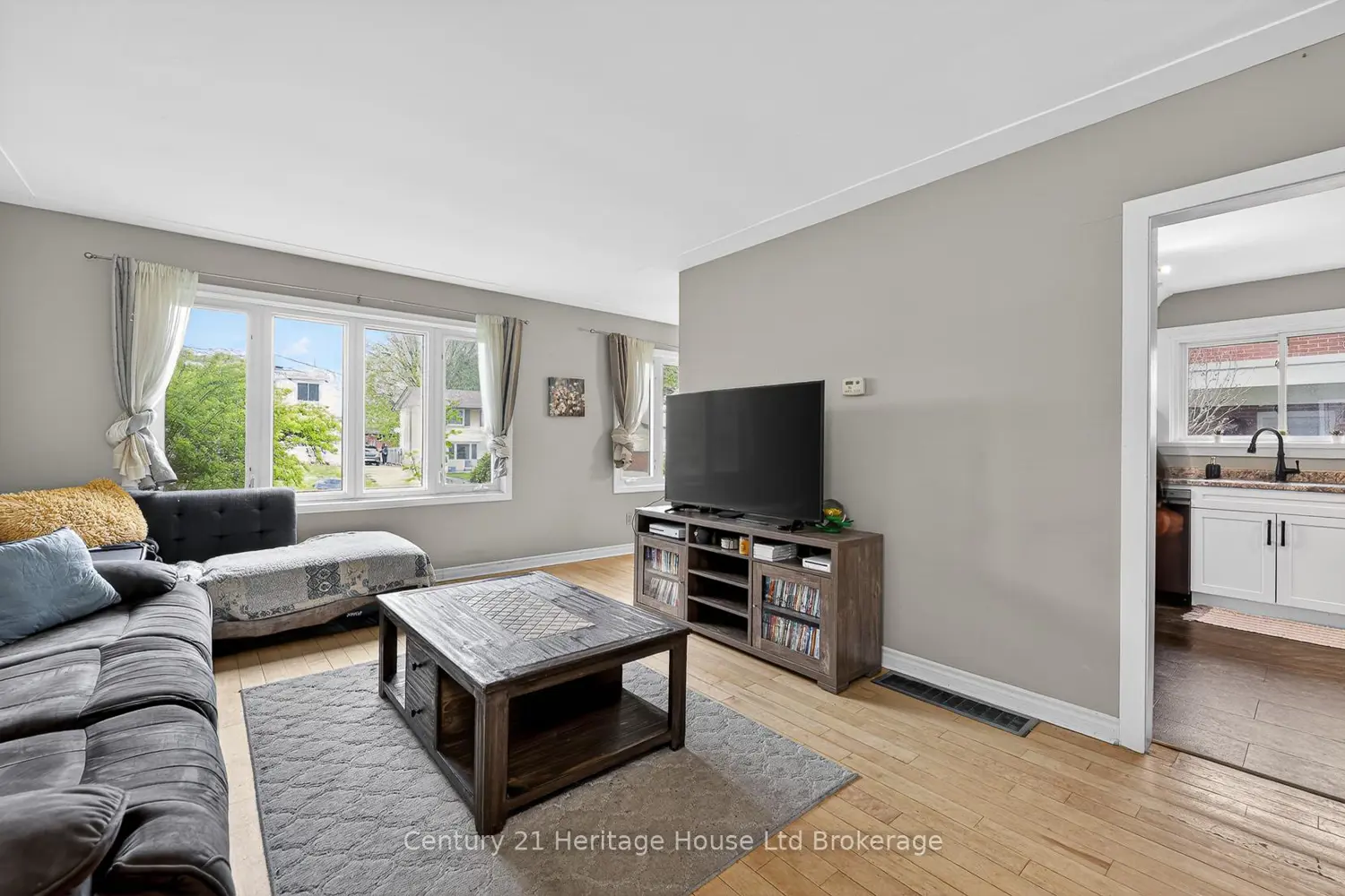 Additional image 7 of 1004 Nesbitt Crescent
