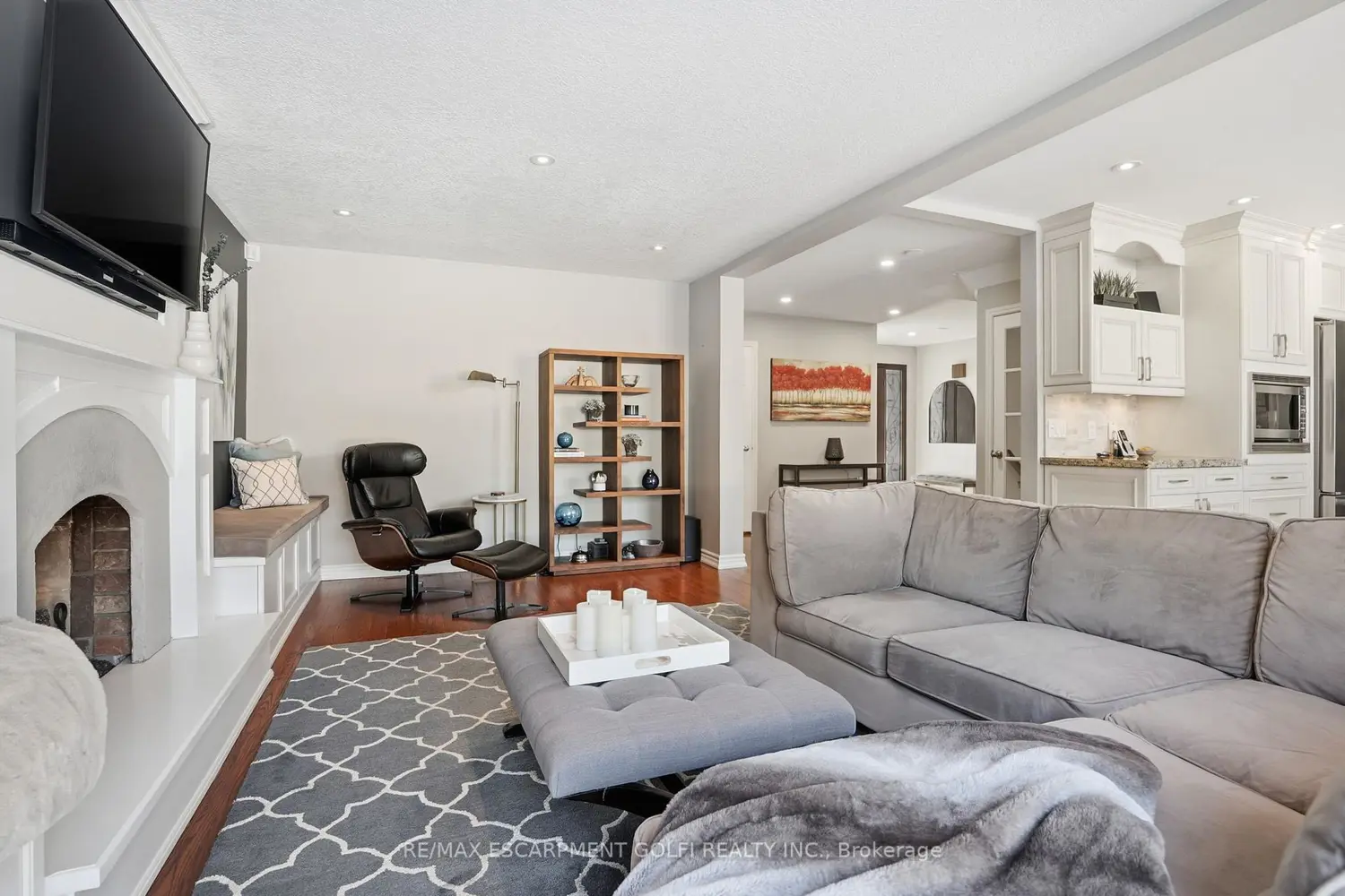 Additional image 10 of 1765 Featherston Court