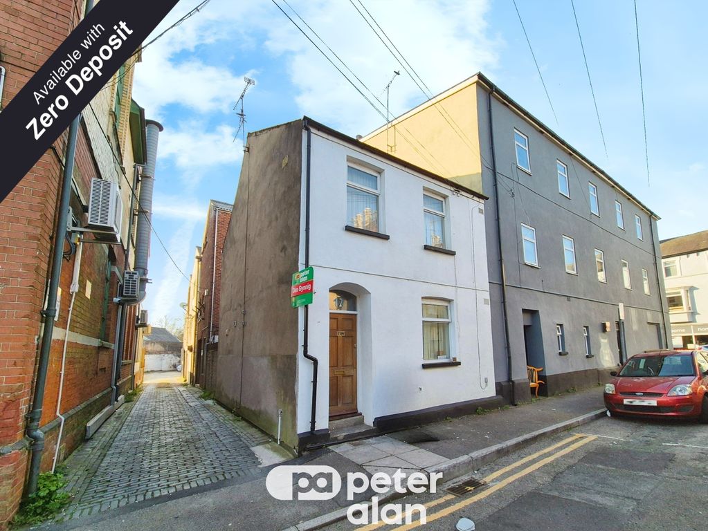 3 bed end terrace house to rentPowells Place, Newport NP20