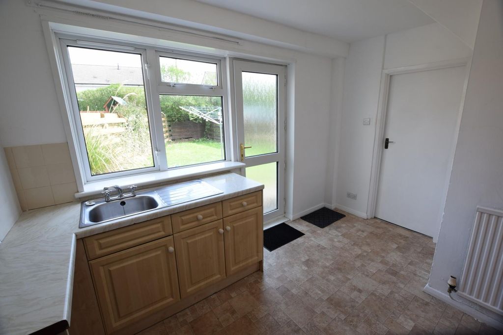 Additional image 3 of 2 bed end terrace house to rent114 Stormont Road, Scone, Perth PH2
