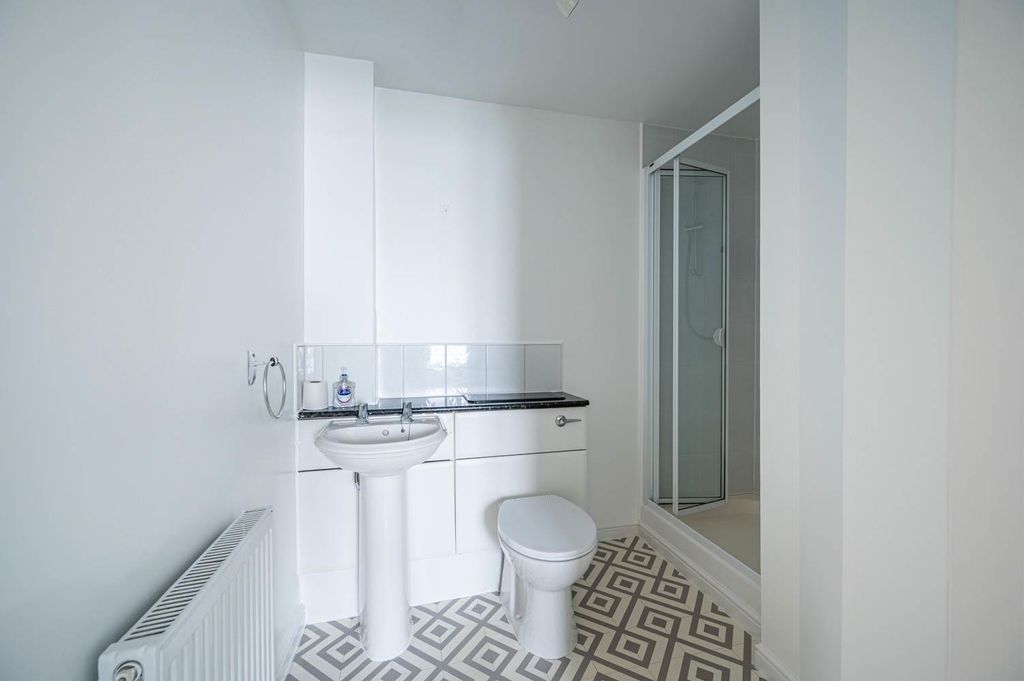 Additional image 6 of 2 bed flat to rentHenderson Court, Motherwell ML1