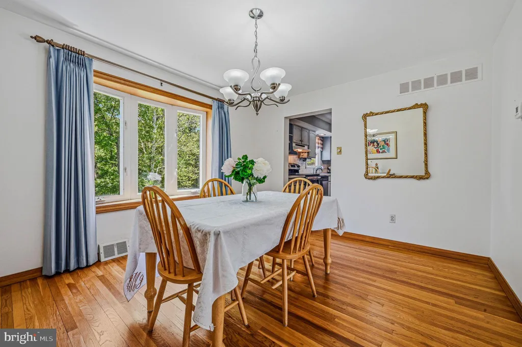 Additional image 9 of 13 Chapel Hill Drive, Newark, DE 19711