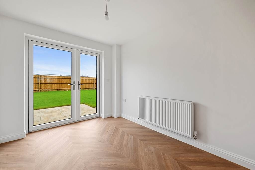 Additional image 6 of 4 bed detached house to rent21 Redwinter, Bedford MK45