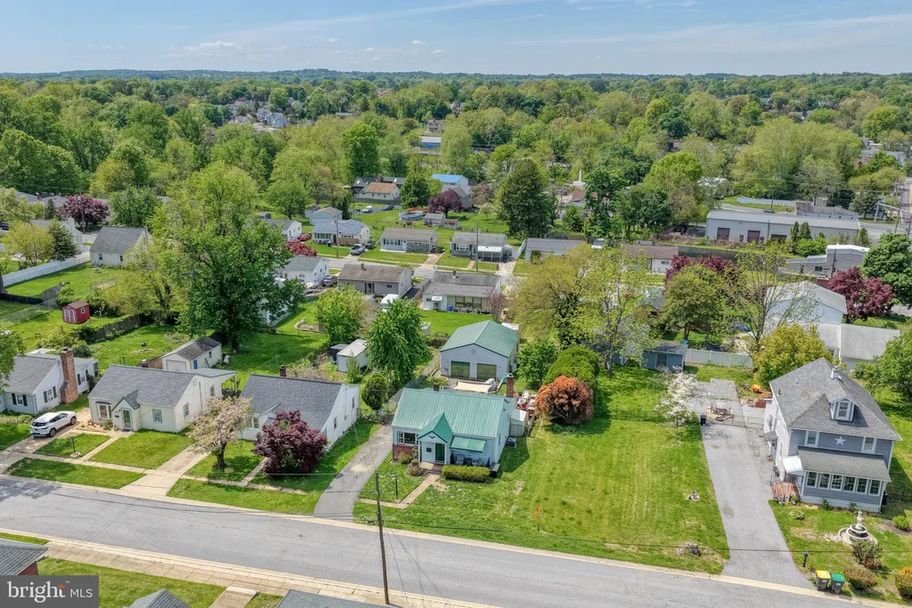 3705 Kiamensi Avenue, Wilmington, DE 19808