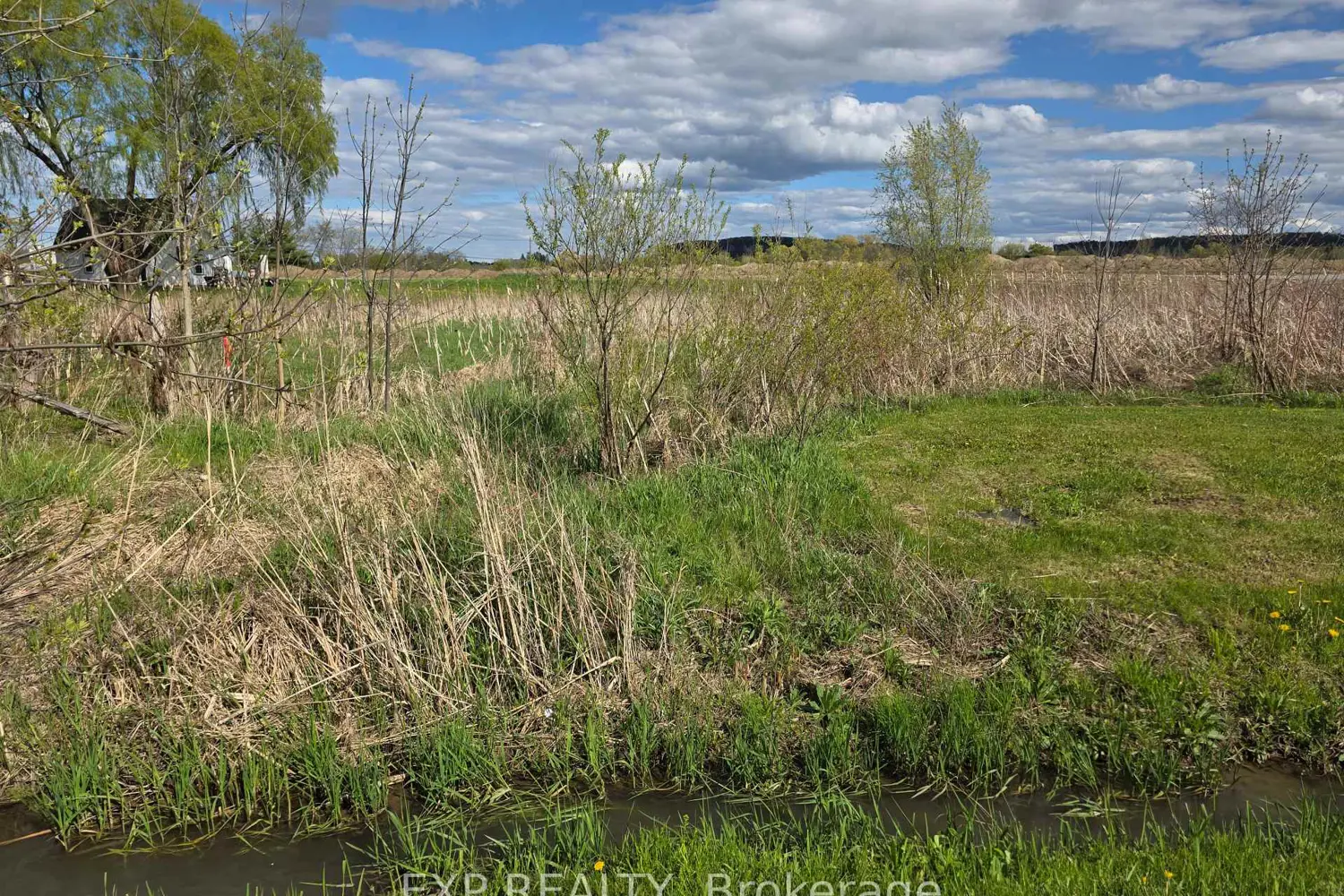 Additional image 18 of 2724 8 Side Road