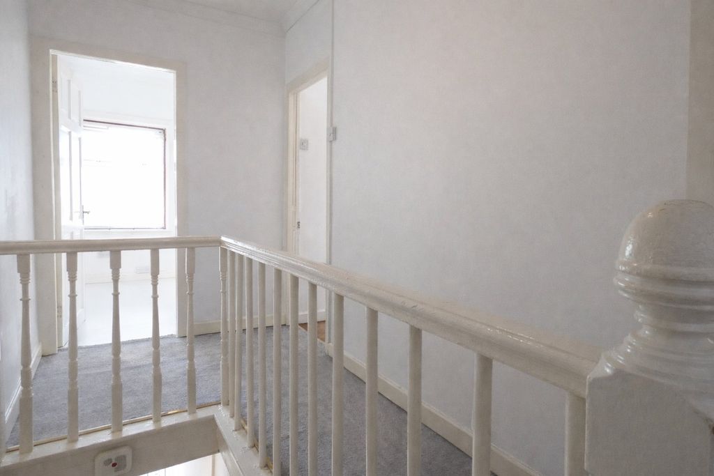 Additional image 8 of 3 bed terraced house to rentSwan Road, Baglan, Port Talbot SA12