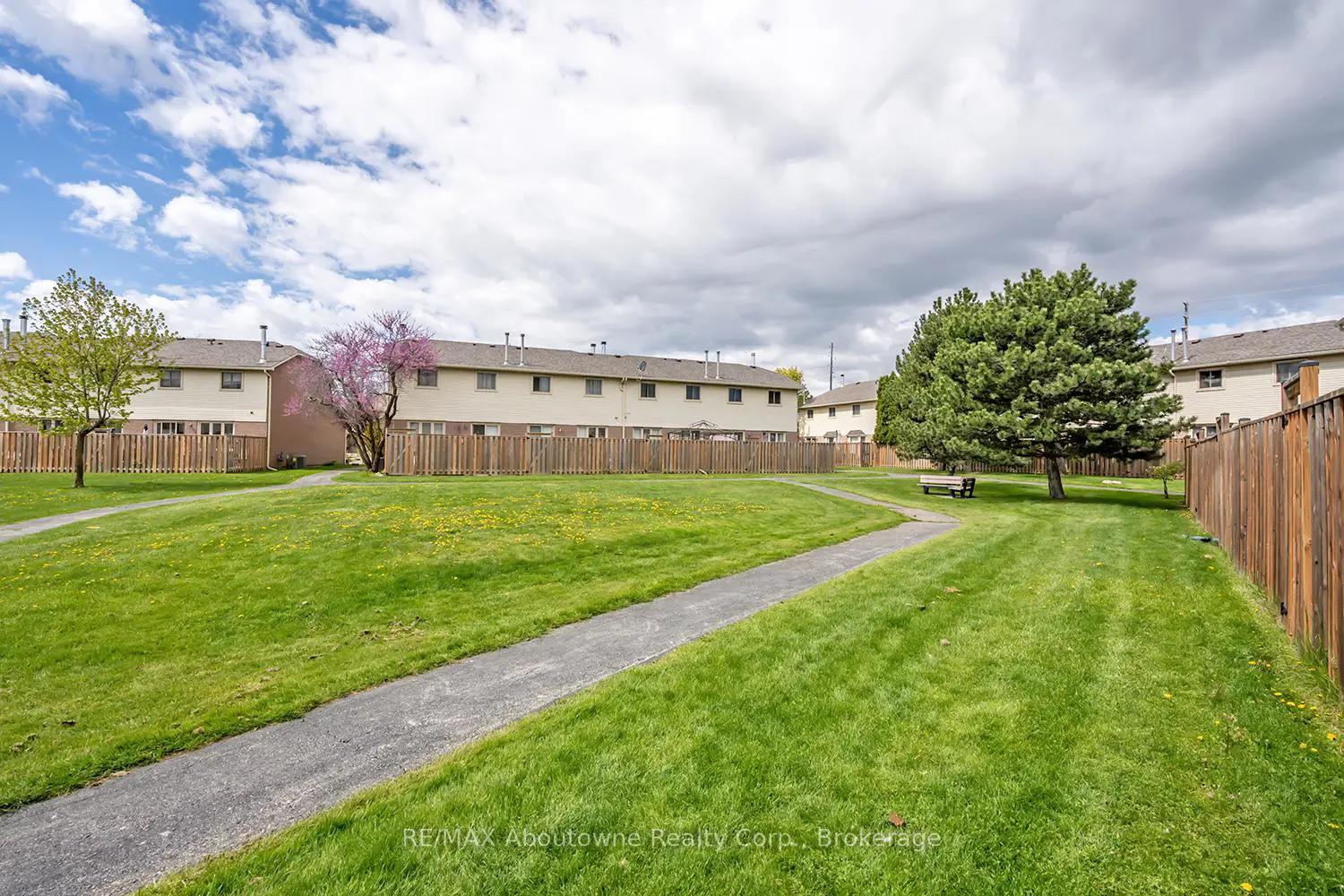 Additional image 18 of 2470 Headon Forest Drive 41