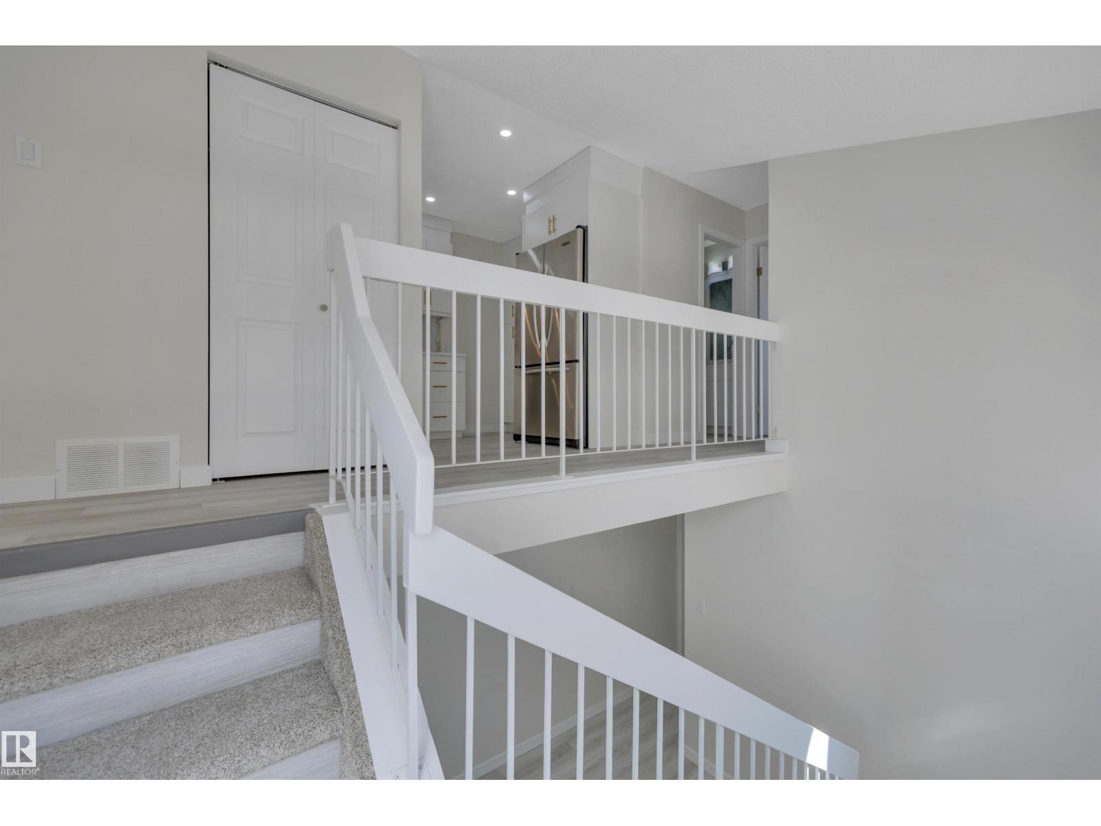 Additional image 5 of 52 Pipestone Drive, Devon, AB, T9G1T3