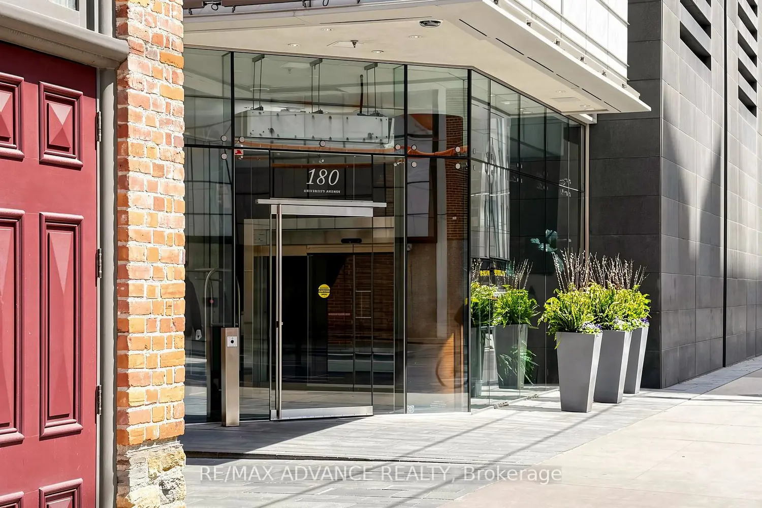 Additional image 3 of 180 University Avenue 5901