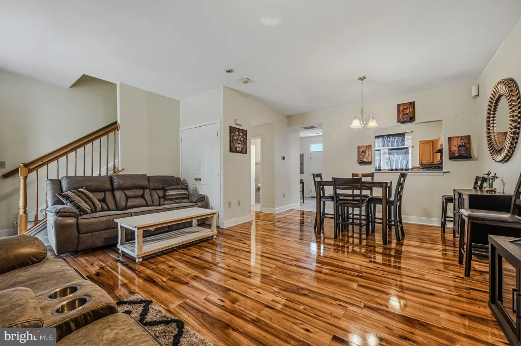 Additional image 7 of 709 E 26th Street, Wilmington, DE 19802