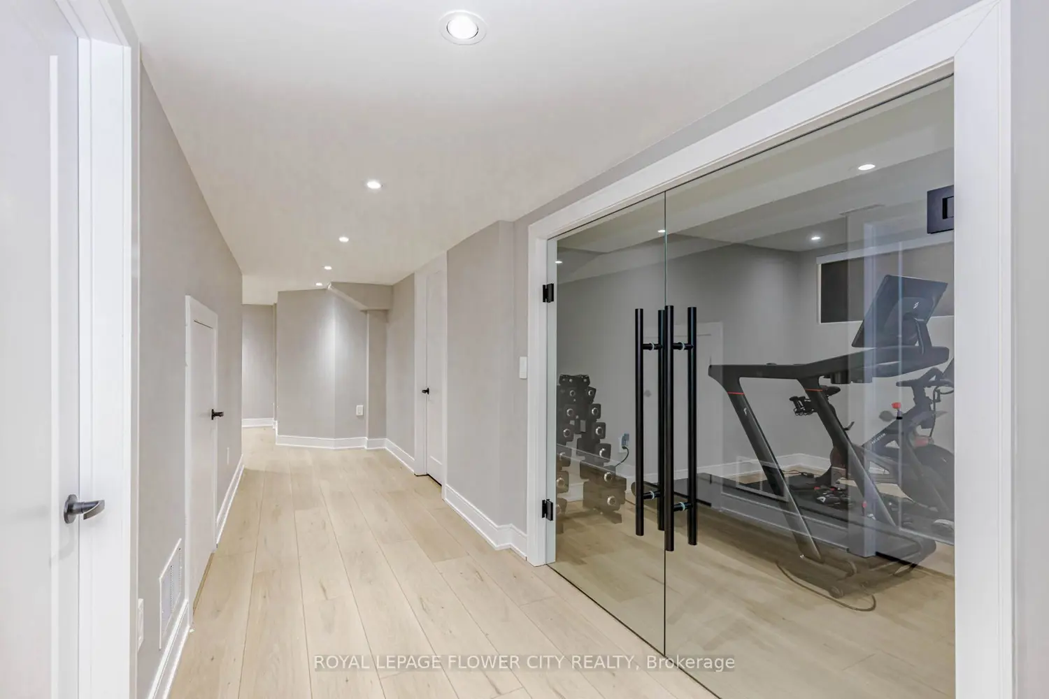 Additional image 17 of 1367 Lawson Street