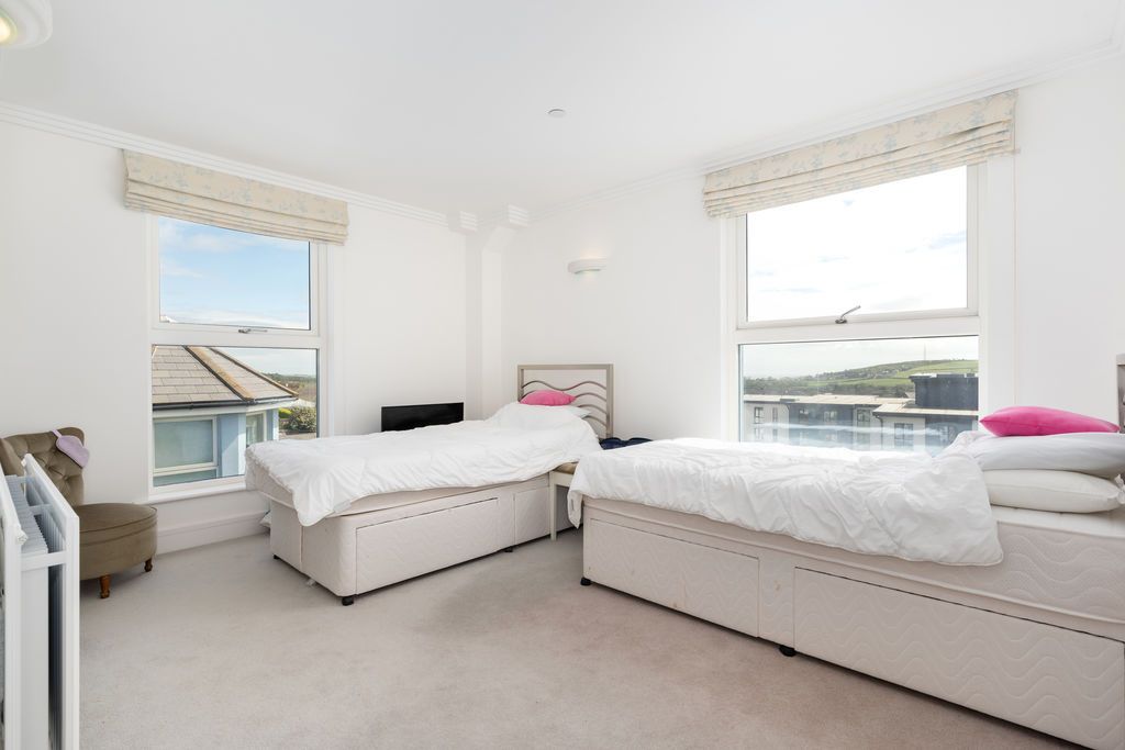 Additional image 19 of 3 bed flat for sale11 Imperial Heights, The Promenade, Port Erin IM9