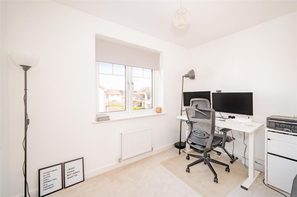 Additional image 16 of 4 bed property for saleAdam Crescent, Dundee DD3