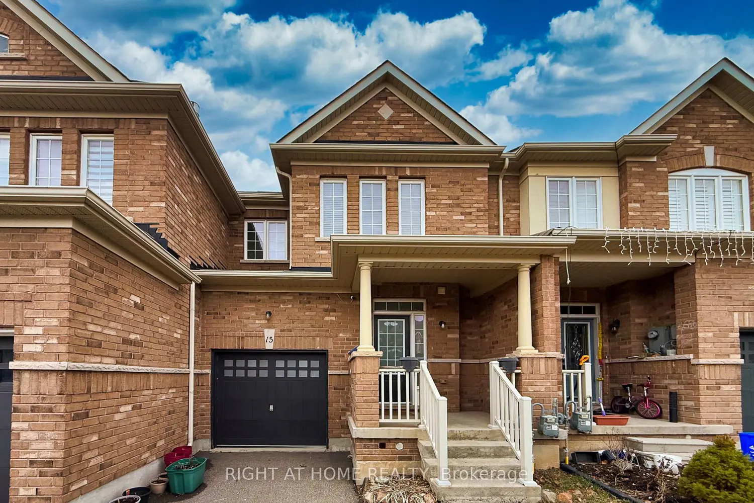 15 Munch Place