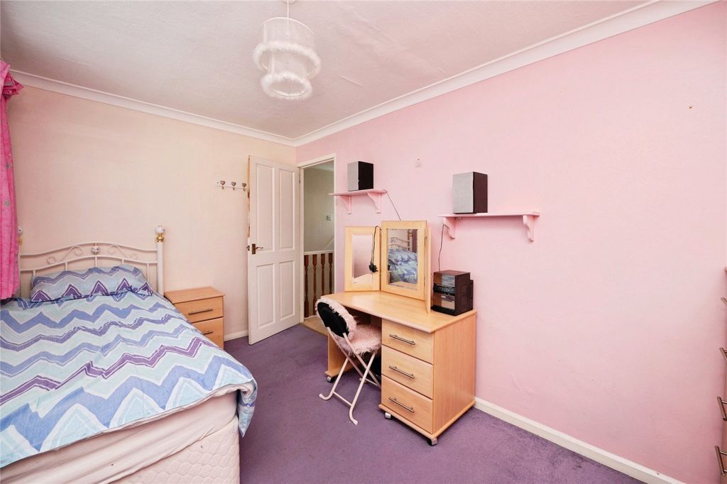 Additional image 11 of 3 bed semi-detached house for saleRenown Close, Romford RM7