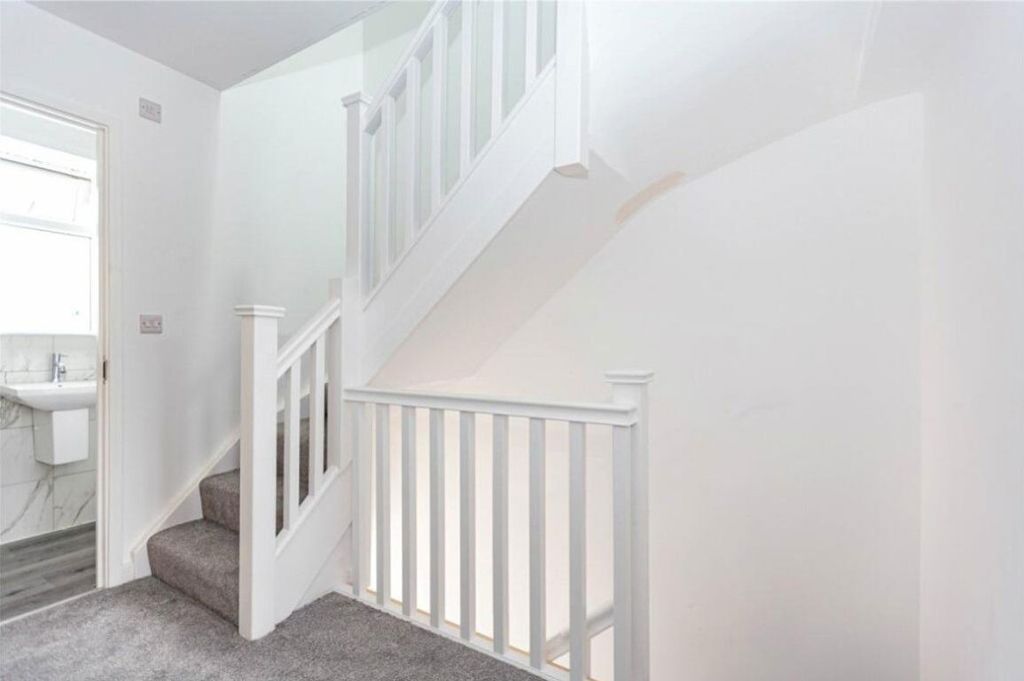 Additional image 20 of 6 bed property to rentStanley Avenue, Filton BS34
