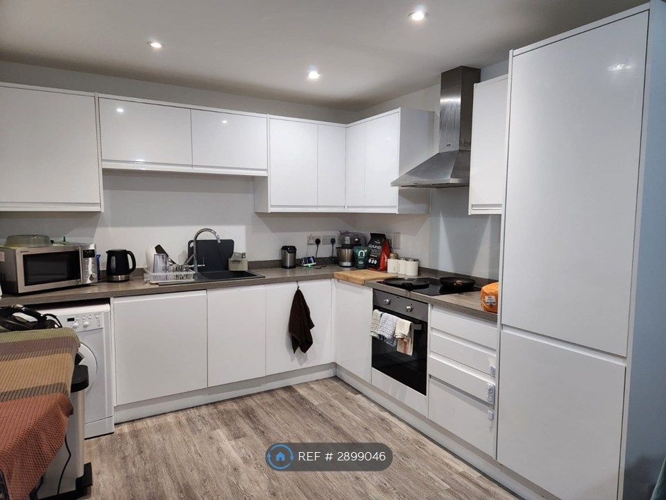 Additional image 10 of 2 bed flat to rentAlice Court, Luton LU2