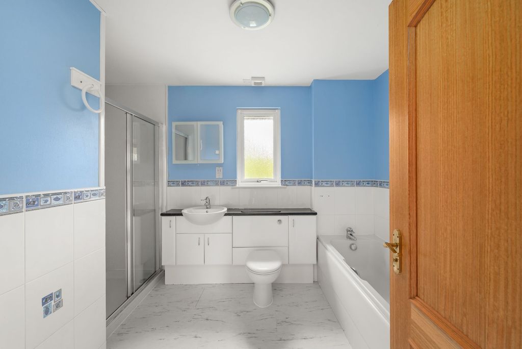 Additional image 21 of 5 bed detached house for sale27 Ballinard Gardens, Broughty Ferry DD5