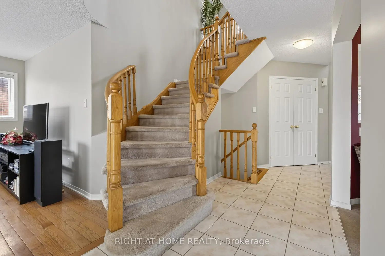 Additional image 11 of 1338 Vincent Crescent