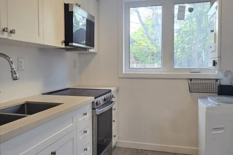 Additional image 8 of 1-288 Eglinton Avenue W, Toronto, ON, M4R 1B2